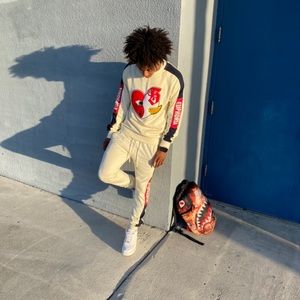 Meet your Posher, Elijah